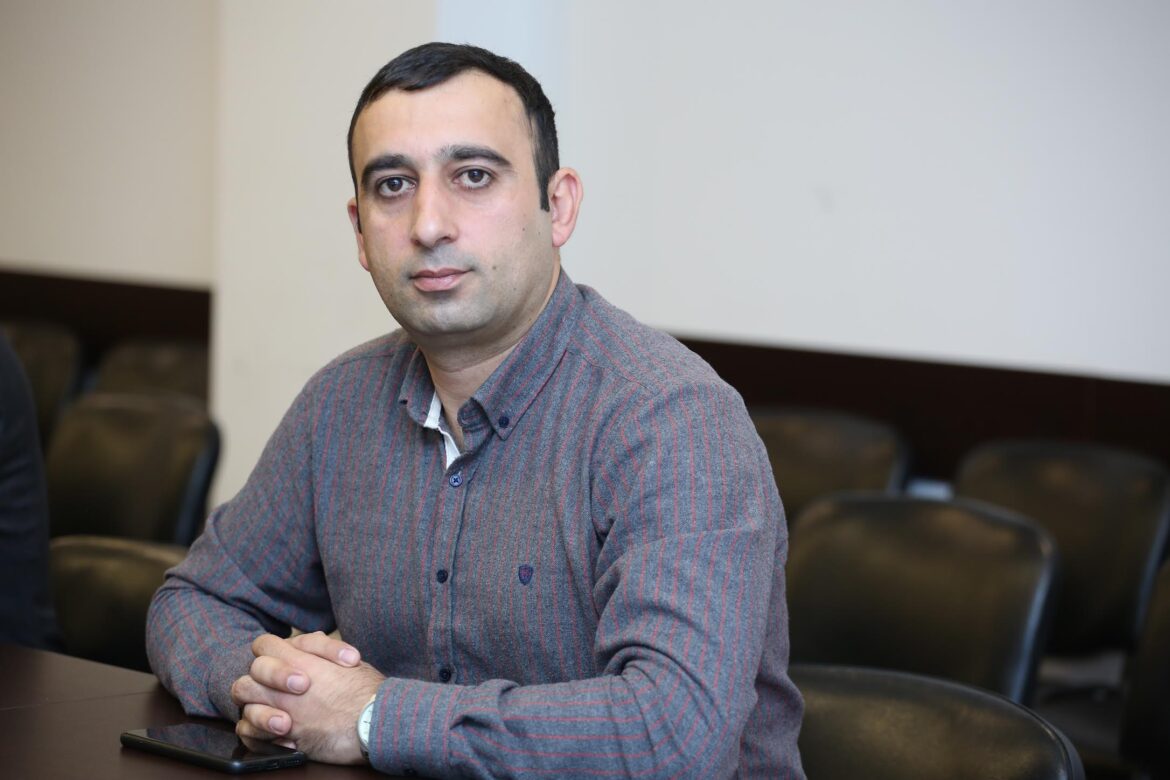 Ayrılığın Doğum Günü – Nofəl Ümid (şeirlər)