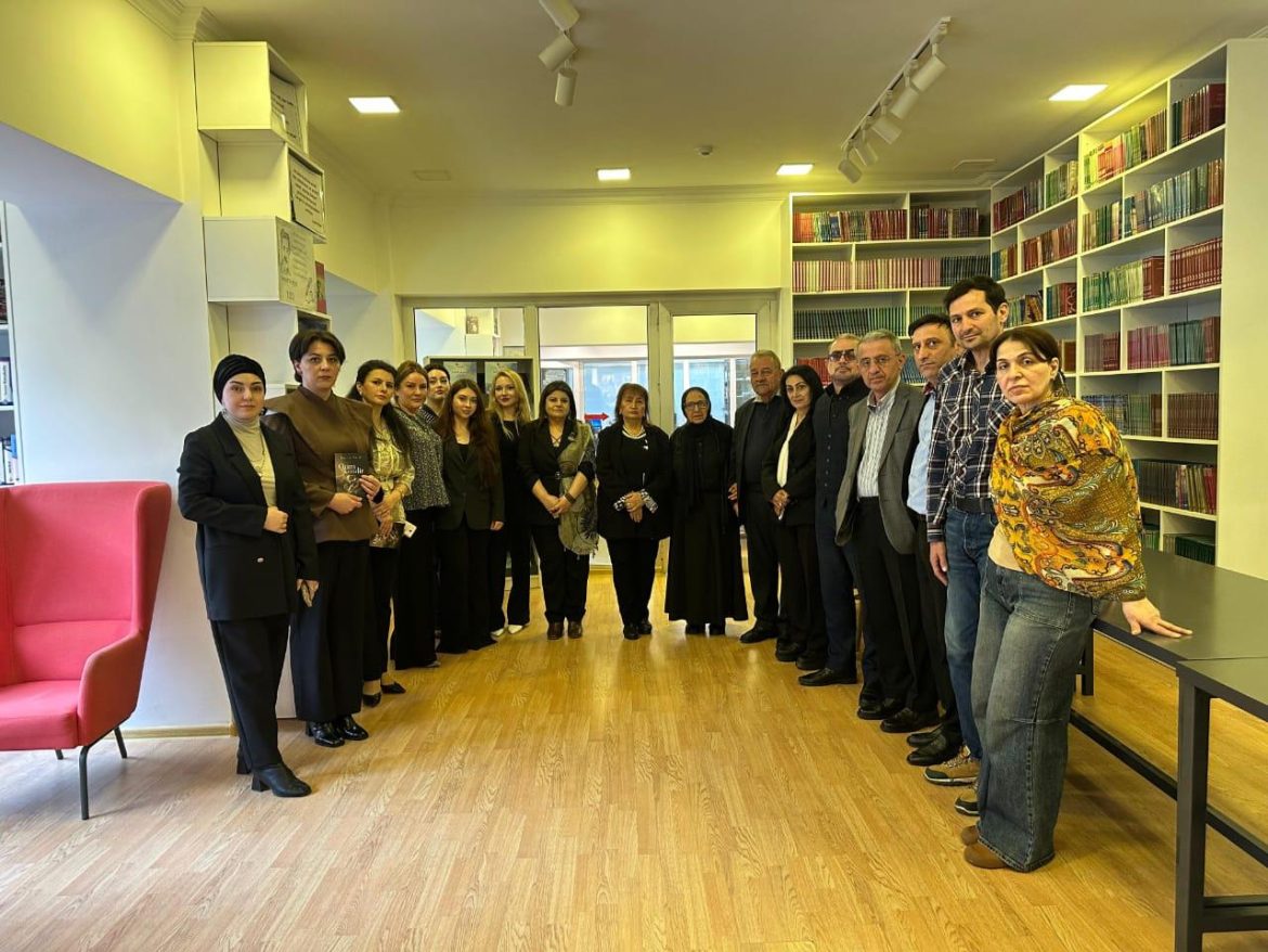 Mərhum yazıçı Pərviz Yusifin 50 illik yubileyi münasibətilə kitab təqdimatı keçirilib