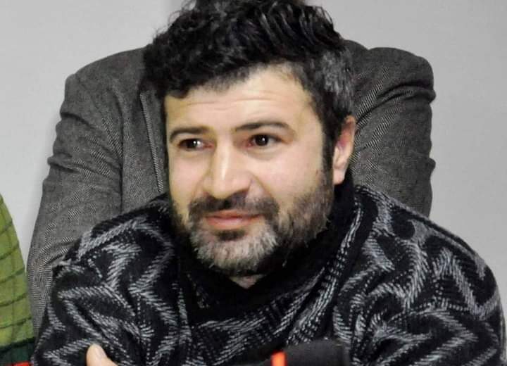 Gün işığı saçlarına təsbeh çəkər – Vasif Zöhraboğlu