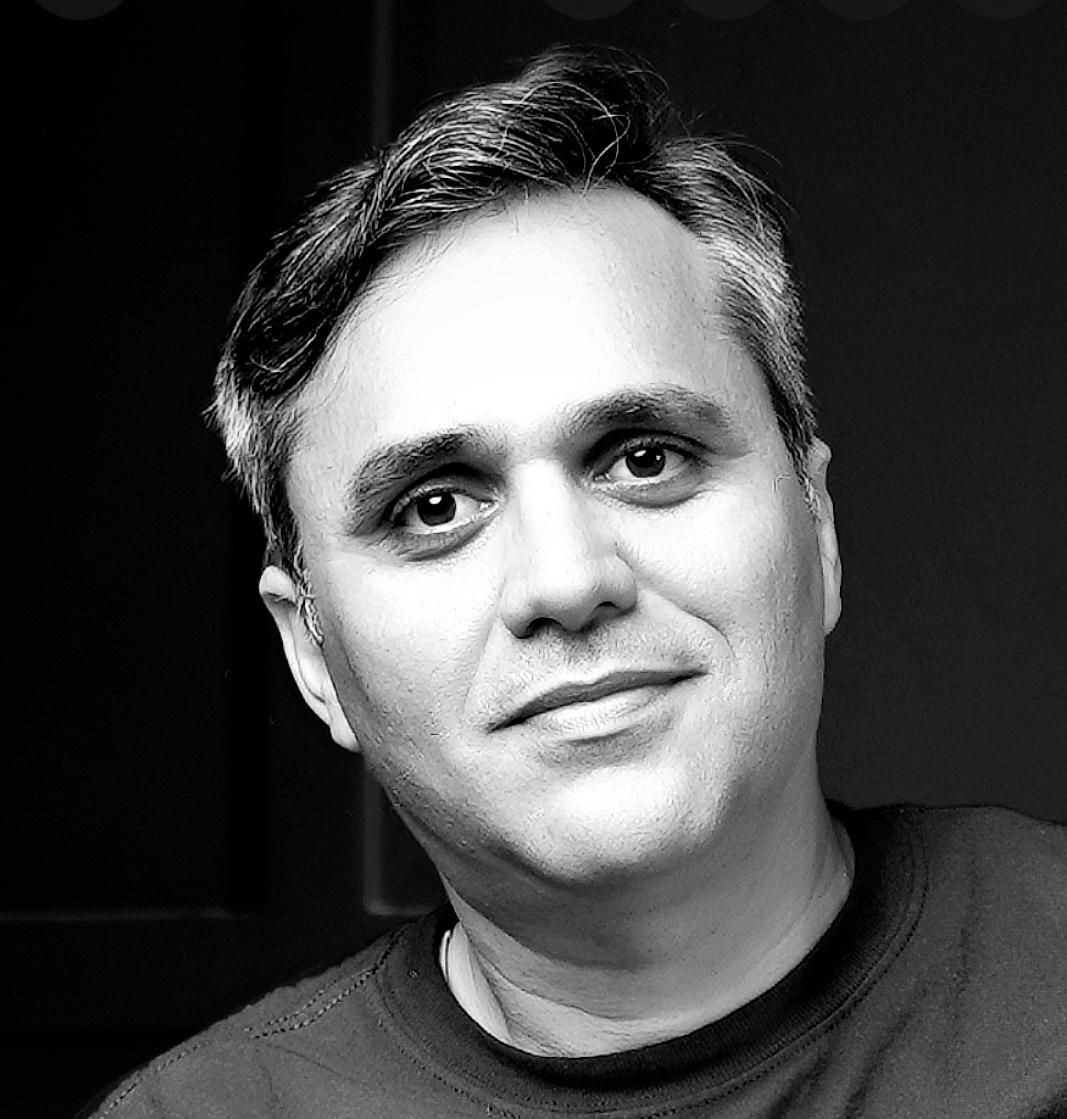 Zaman Paşazadənin şeirləri