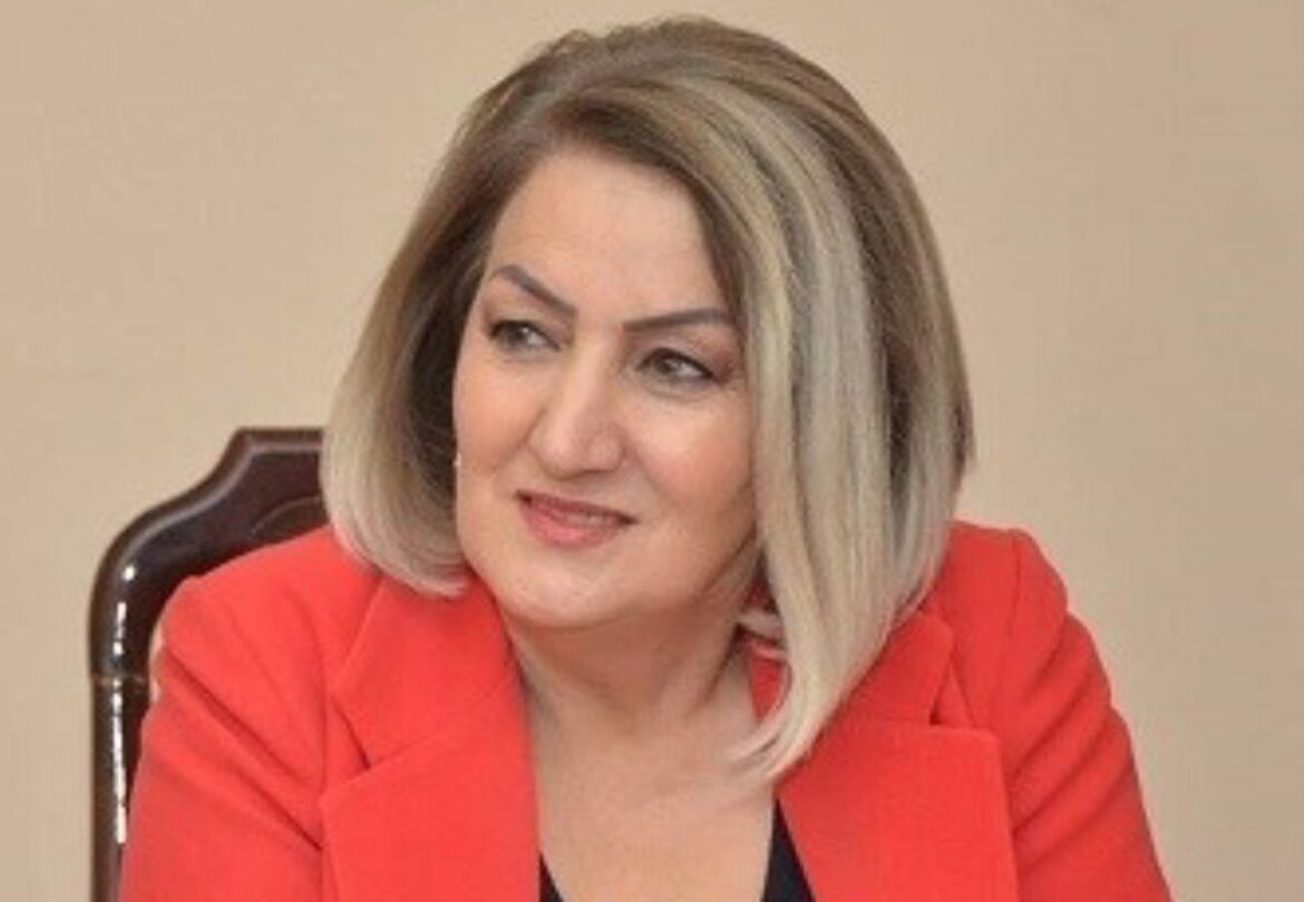 NƏCİBƏ İLKİN YARADICILIĞINDA VƏTƏN VƏ VƏTƏNPƏRVƏRLİK İDEYALARININ POETİK  TƏRƏNNÜMÜ