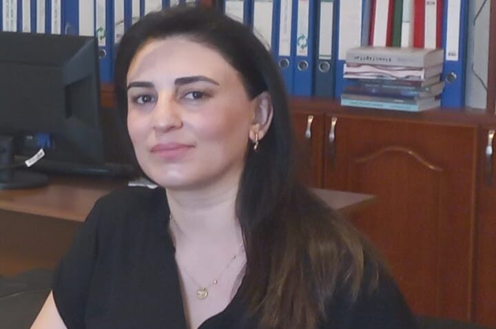 Milyon cüt corab – Şəfa Abdulla