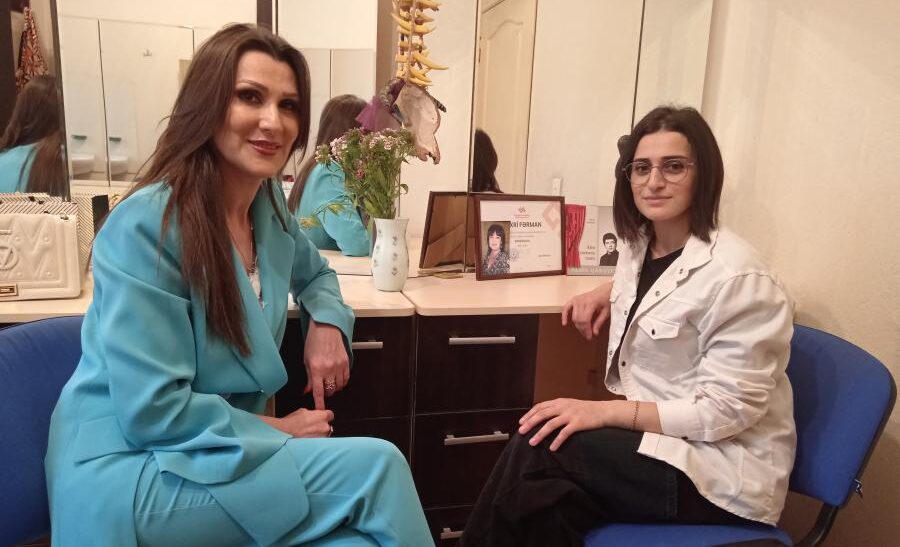 “Heç vaxt təkəbbürlü, eqolu olmadım” – Havar Şəfiyevanın Xalq artisti Gülyanaq Məmmədova ilə müsahibəsi