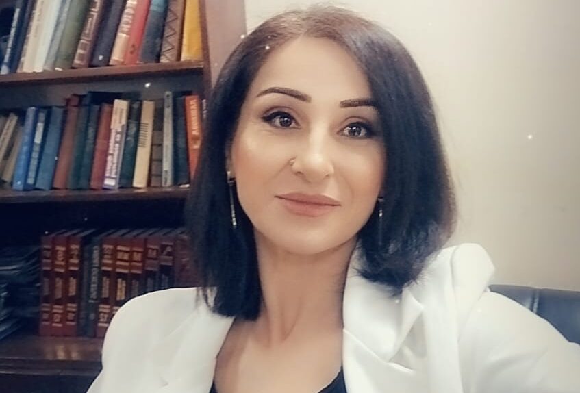 ZƏFƏR ƏLLƏRİ – Sevil Gül Nur