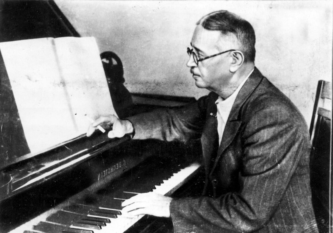 Sentyabrın 18-də Üzeyir Hacıbəylinin ev-muzeyində Milli Musiqi Günü ilə bağlı tədbir keçirilib