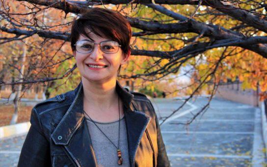 Hər beyinin içində müstəmləkəlik hava – Hədiyyə Şəfaqət