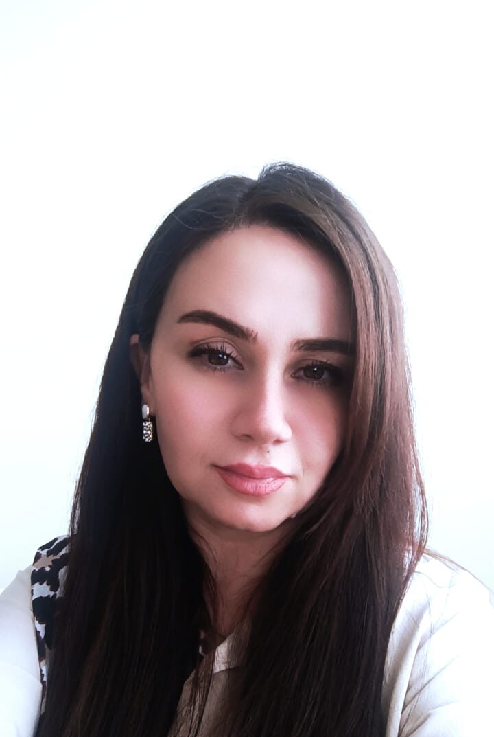 “Bir qadının səsi gəlir “ – Gülsadə İbrahimli (şeirlər)