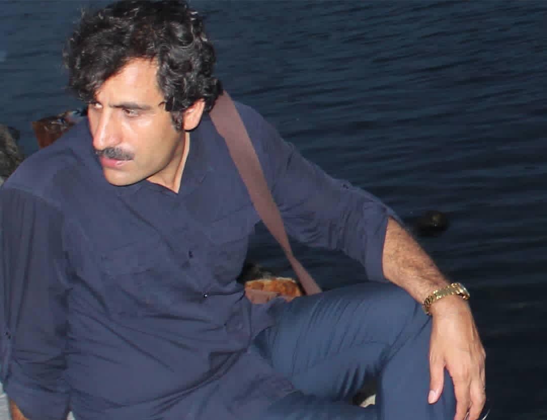 Sərhəddə Bitən Ağac – Əli Cavadpur