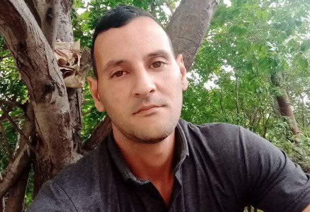 Xəyal Zeynalın şeirləri