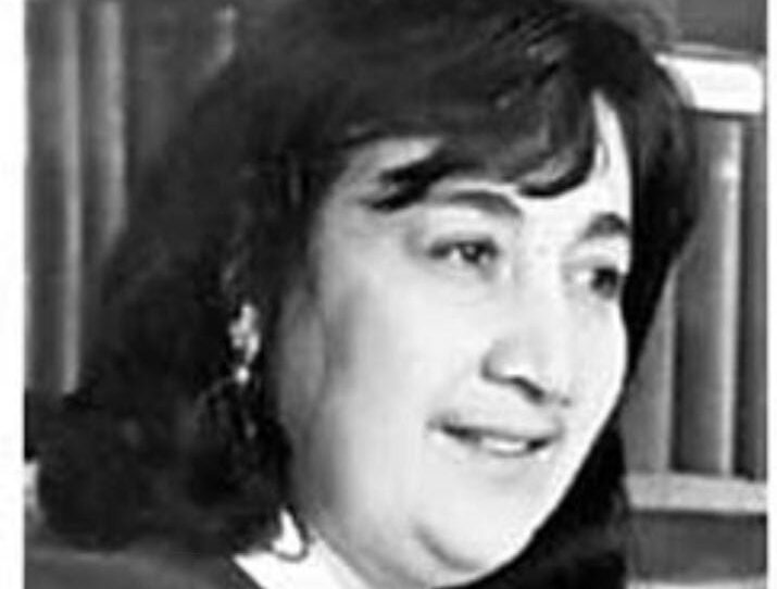 ŞƏKİLLİ KİTAB – Xanımana Əlibəyli