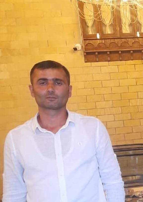 “Naxələf övlada el yana bilməz” – Boluslu Anar Əlioğlu (şeirlər)