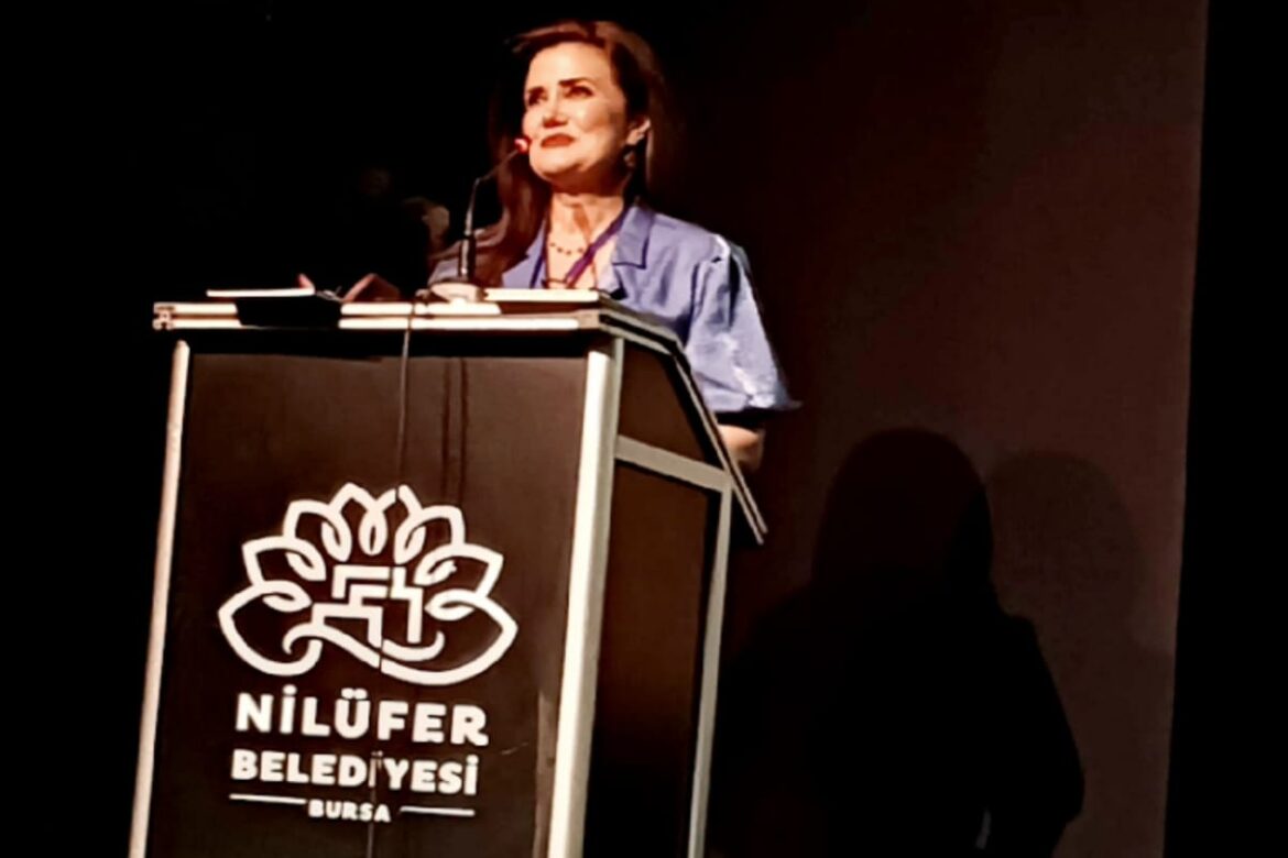 BURSADA ULUSLARARASI ƏDƏBİYYAT FESTİVALI COŞQUSU – Təranə Turan Rəhimli