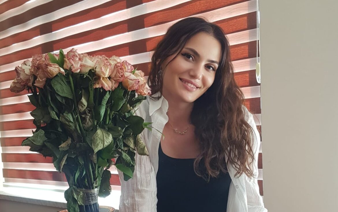 Yaddaşın rəng palitrası: Şərif Ağayarın “Rəng mühəndisi” – İlahə SƏFƏRZADƏ