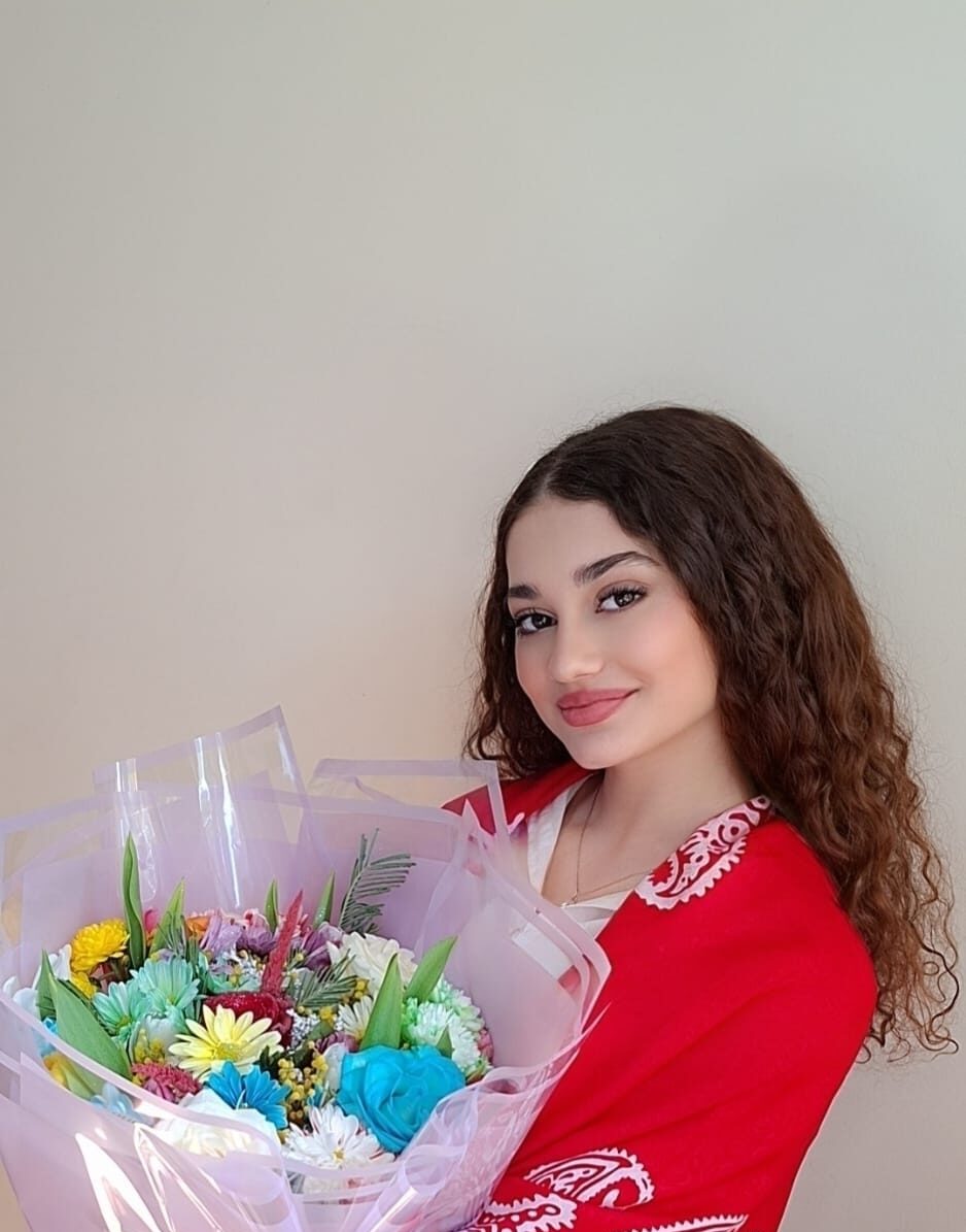 ZƏFƏR GÜNÜ – Dəniz Cavadova (hekayə)
