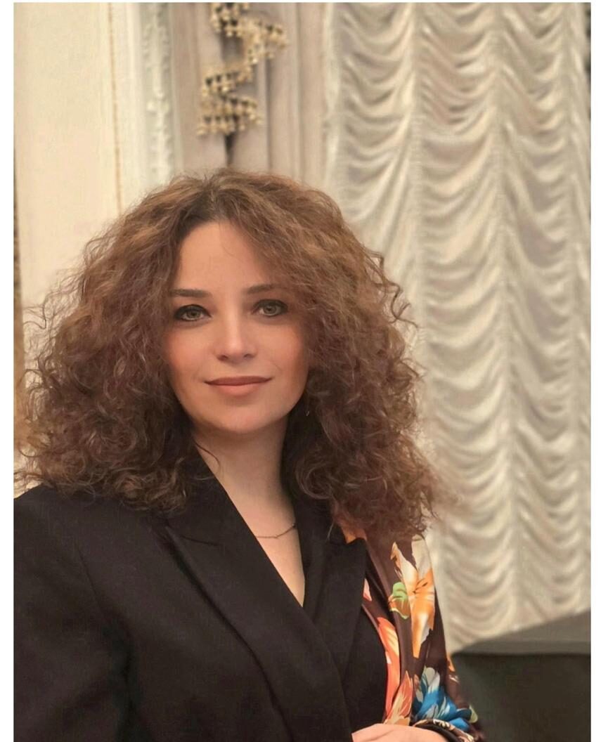 KƏPƏNƏYİN SÜQUTU – Fərqanə Səfərli